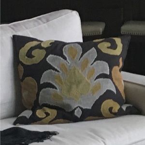 Pottery Barn Emilia Ikat Applique Pillow Cover 24" Square Yellow Multi